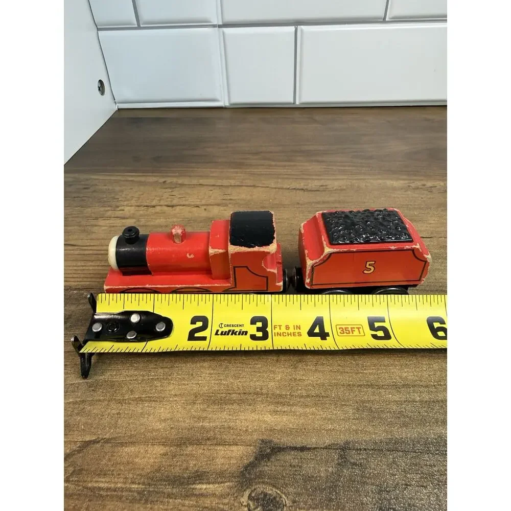 2001 Thomas & Friends James Wooden Railway & Tender Red Train